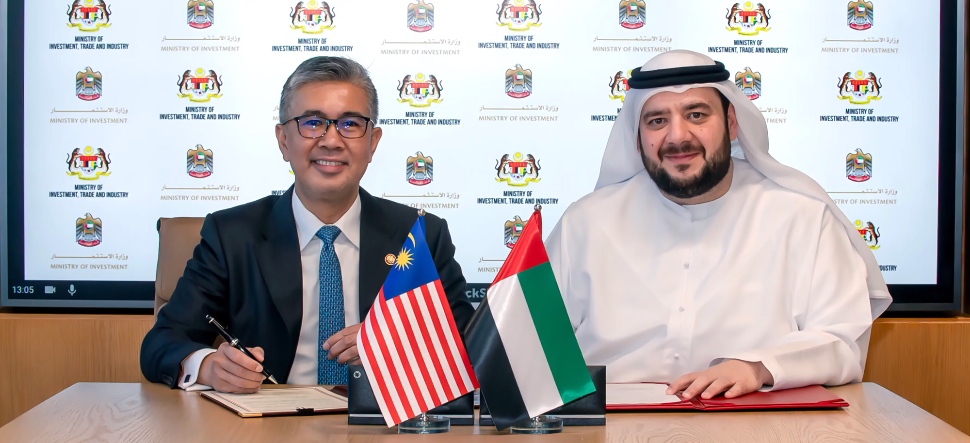 الإمارات وماليزيا تدخلان شراكة استراتيجية للنهوض بالبنية التحتية الرقمية