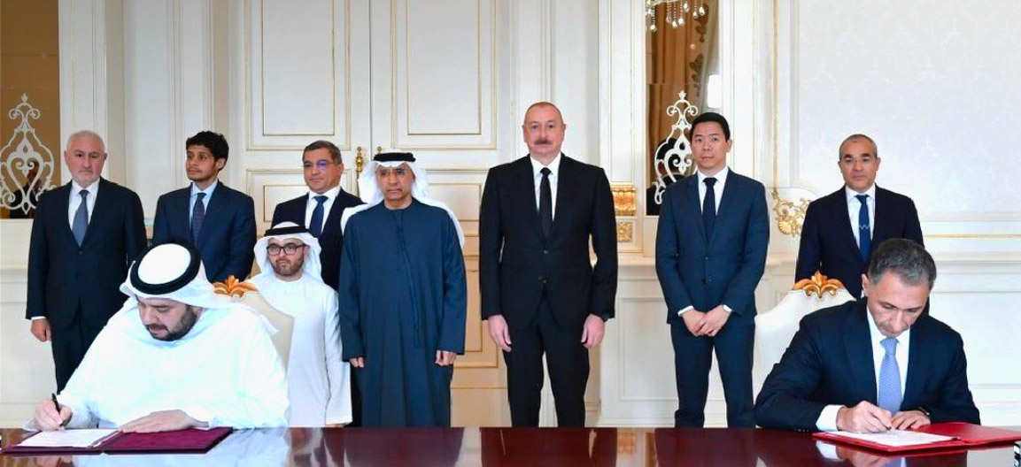الإمارات وأذربيجان توقعان مذكرة تفاهم لدعم الاستثمارات في مجال البنية التحتية الرقمية